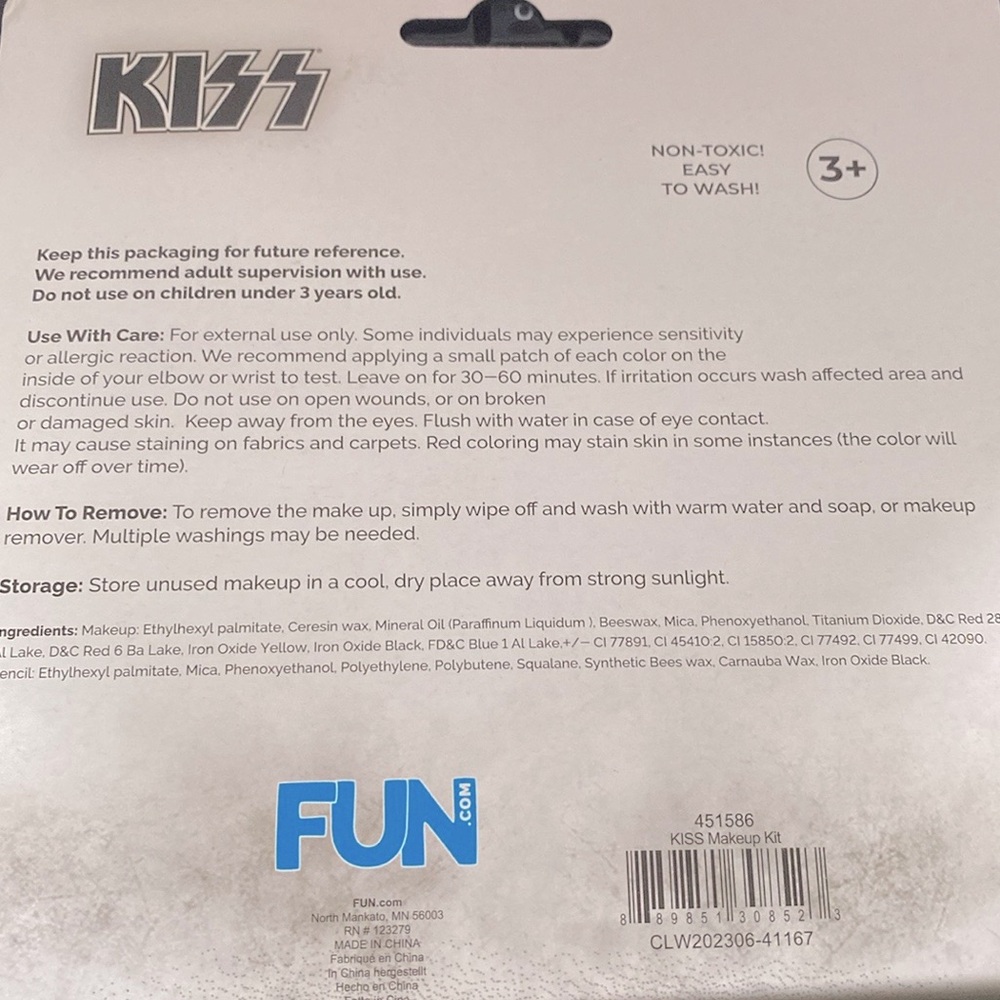 NEW [Fun.com] KISS Band Rocker Halloween Costume Makeup Kit w/ 5 colors! - Picture 4 of 4